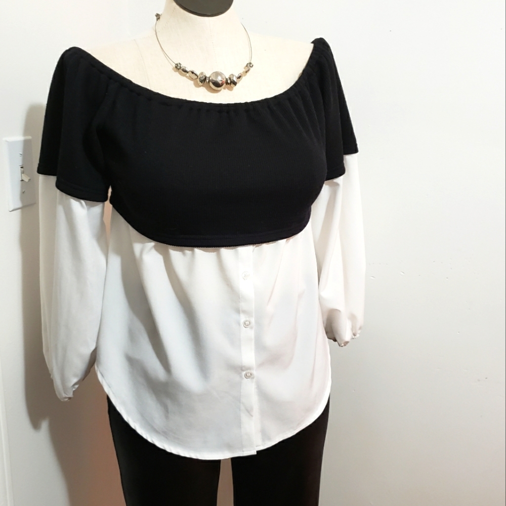 ⭐️ 3/$18⭐️ SHEIN Black and White Off-Shoulder Blouse